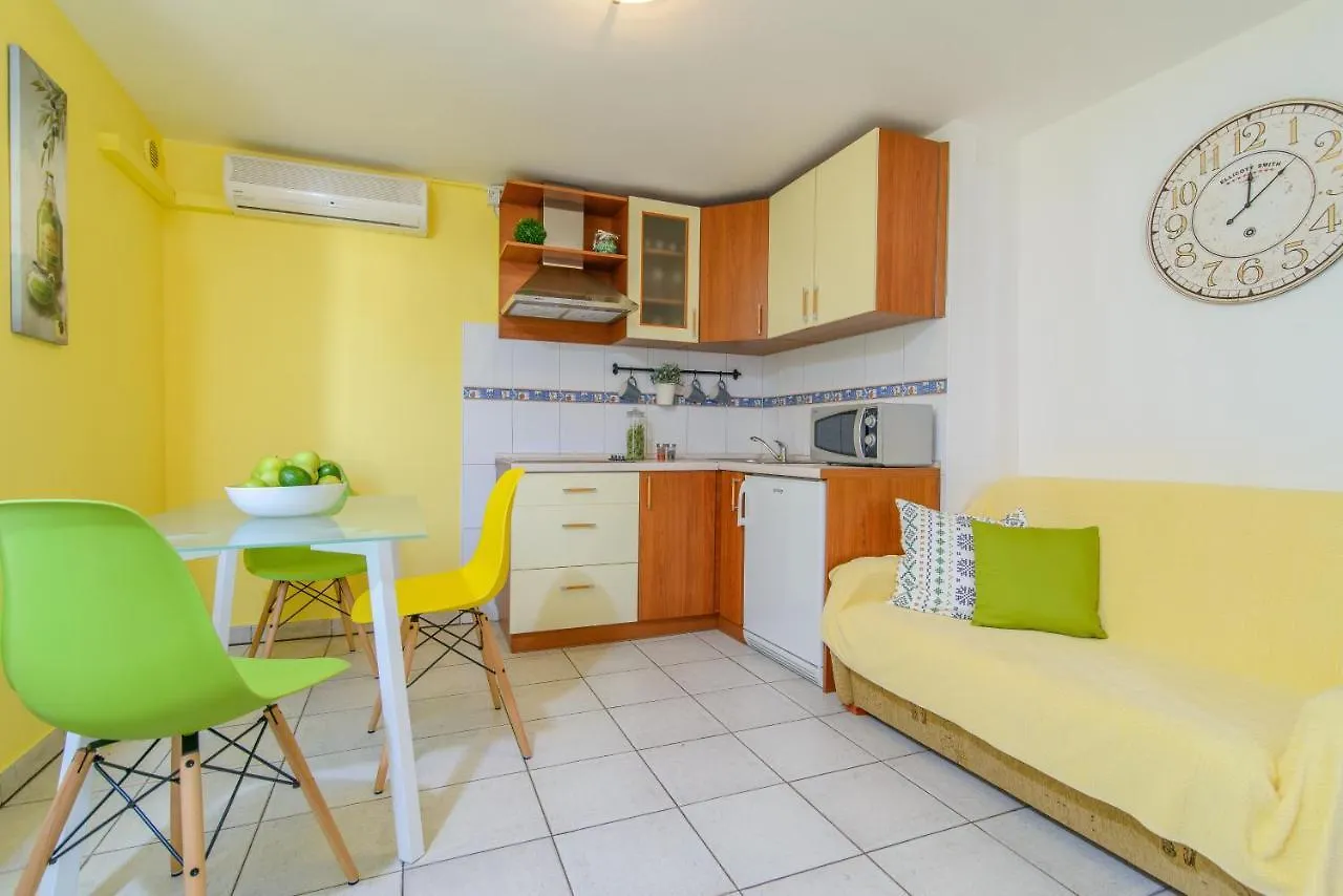Family Friendly Apartments With A Swimming Pool Okrug Gornji, Ciovo - 18827 Trogir 0*,  Croatia
